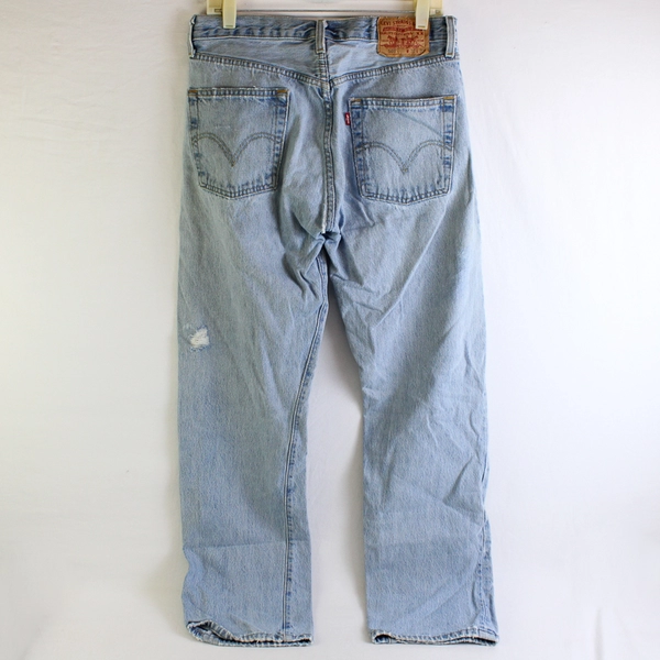 Levis 501 Jeans 32x32 Medium Wash Button Fly Straight Leg Denim Jeans