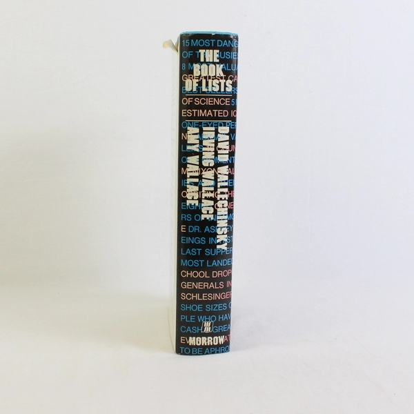 The People's Almanac Presents The Book of Lists 1977 Hardcover Dust Jacket