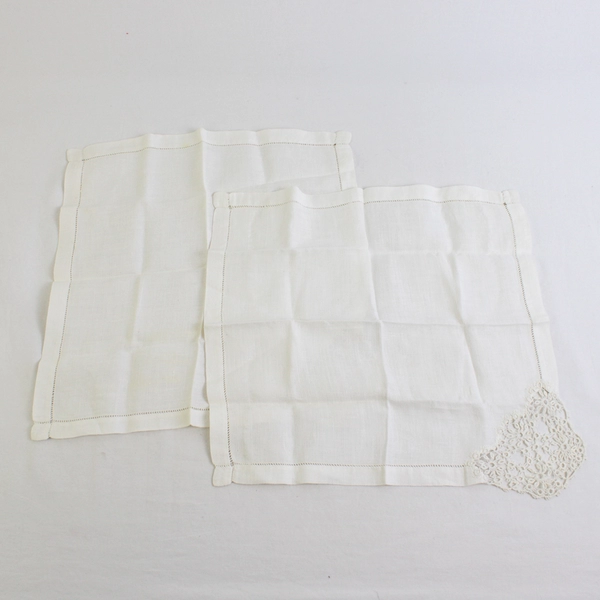 Lot of 2 Vintage White Linen Handkerchiefs with a Lace Edge