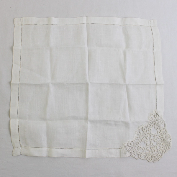 Lot of 2 Vintage White Linen Handkerchiefs with a Lace Edge