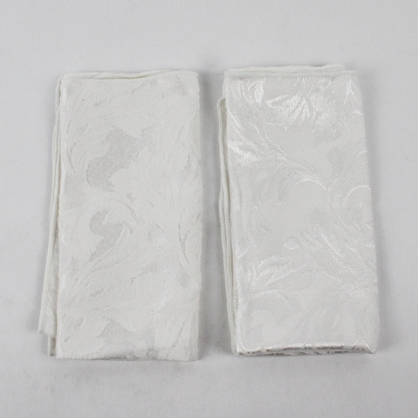  Lot Of 2 Unbranded Matching White Fabric Napkins Leaf Pattern 16" x 16"