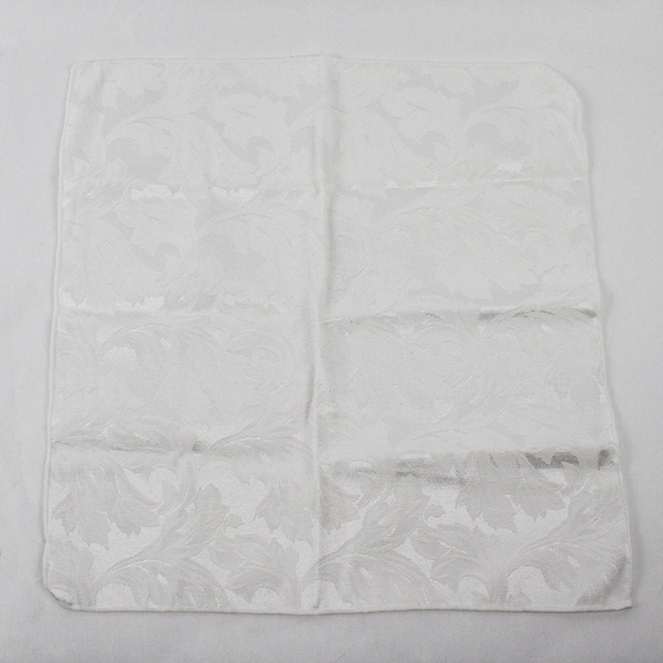  Lot Of 2 Unbranded Matching White Fabric Napkins Leaf Pattern 16" x 16"