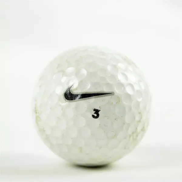 Lot of 11 Assorted Nike Golf Balls Used Various Models & Colors