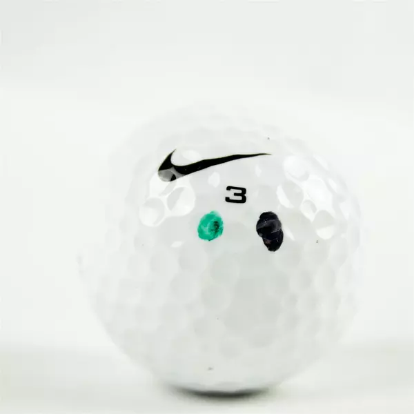 Lot of 11 Assorted Nike Golf Balls Used Various Models & Colors