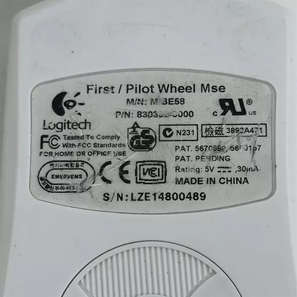 Logitech First Pilot White Wheel Mouse USB/PS2 Untested