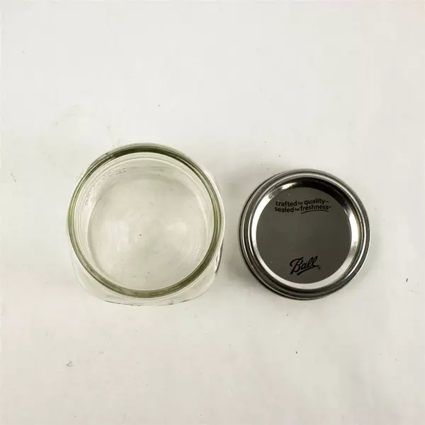 Ball Mason Jar Glass w/ SureTight Lid Used Canning Storage Jar