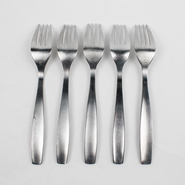 Lot Of 5 Gourmet Settings GS Non-Stop (Stainless) Flatware Dinner Forks 8" Long