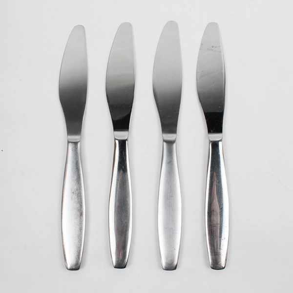 Lot Of 4 Gourmet Settings Non-Stop (Stainless) Flatware Dinner Knives 9.25"