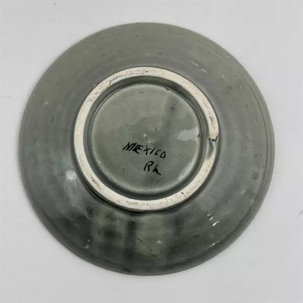 Mexico Pottery 5.25 inch Plate Gray With Black Bird And Brown Flower