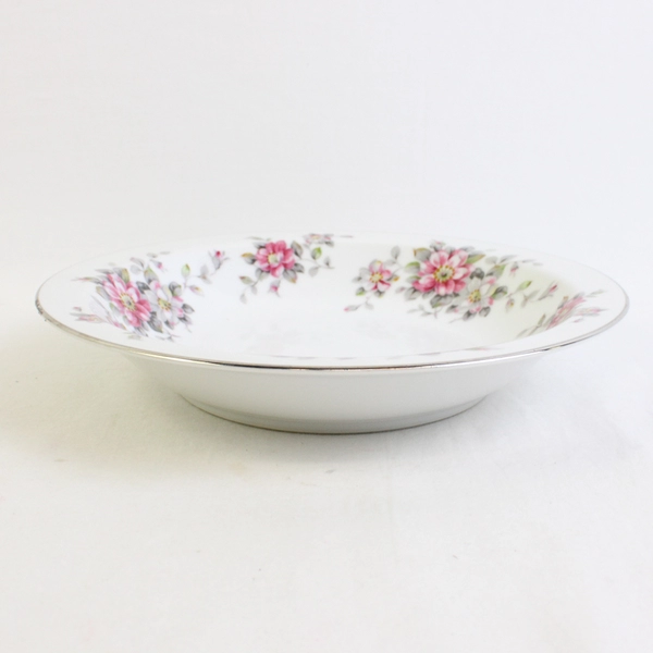 Lot of 4 Sanford  Spring Time Soup Bowls 7.75" Vintage Discontinued HTF