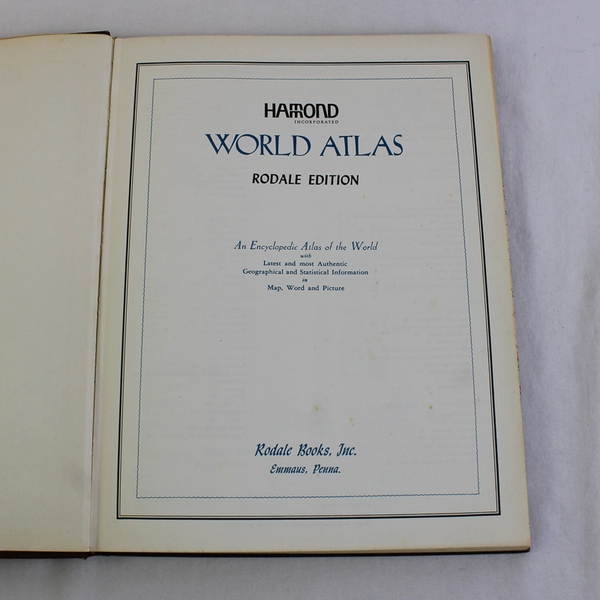 World Atlas Special Deluxe Edition 1966 Hardcover Good