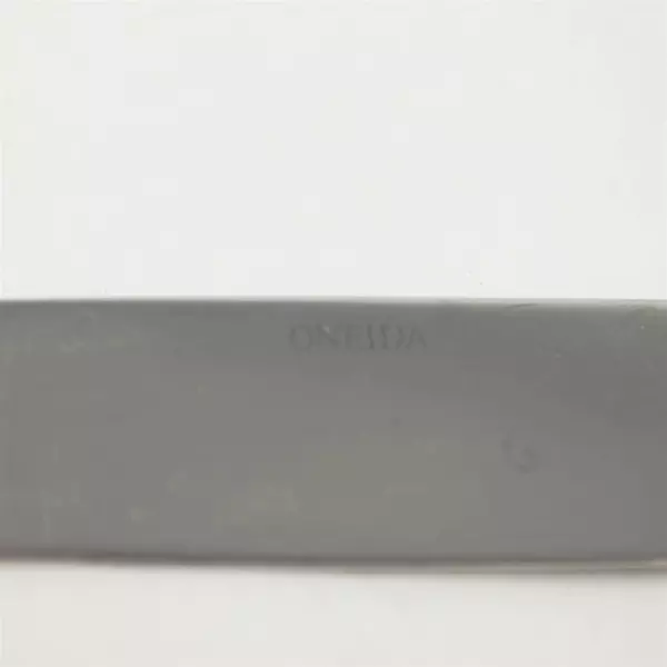 Set of 4 Oneida Flourish Stainless French Solid Dinner Knives 9.5"