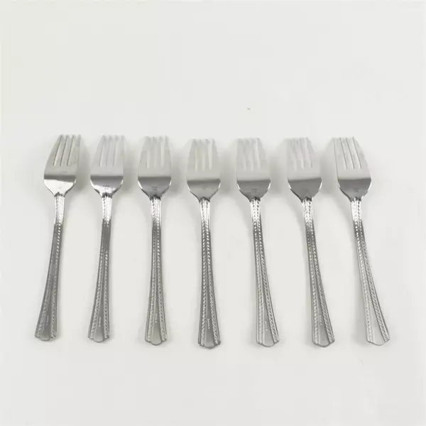 Set of 7 Oneida Fanfare Stainless Steel Dinner Forks 