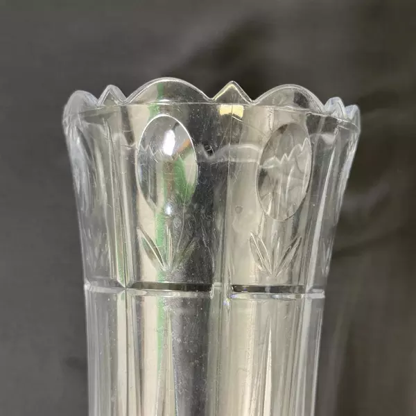 Clear Plastic Vase 9in Tall Tabletop Event Decor Lightweight