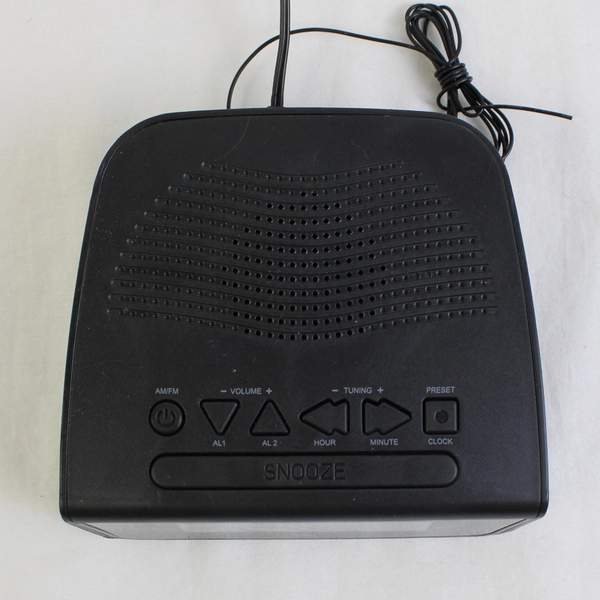 GPX Clock Radio with Dual Alarm Model C224B WORKING FLAWED