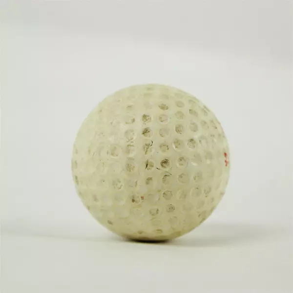 Vintage Wilson LD #4 Golf Ball Collectible Used Good Pre-Owned