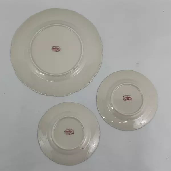 Lot Of 3 Syracuse Victoria Pattern 2 Bread Plate & 1 Dinner Plate W/ Gold Trim