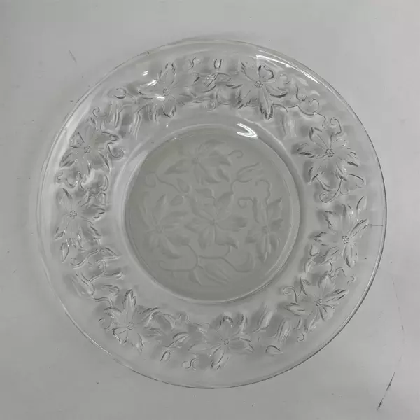 Lot Of 4 Princess House Fantasia Pattern Clear Glass Plates Luncheon Plates