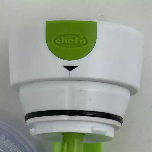Chef'n Dressing Pour Jar Measurements Recipes Lid Green White Clear Glass