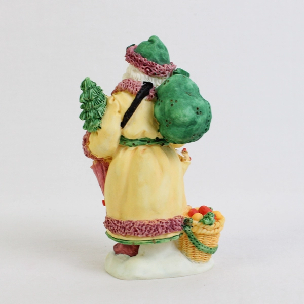 VTG Bronson Collectibles Old World Santas Scotland's First Footer Figurine 1995