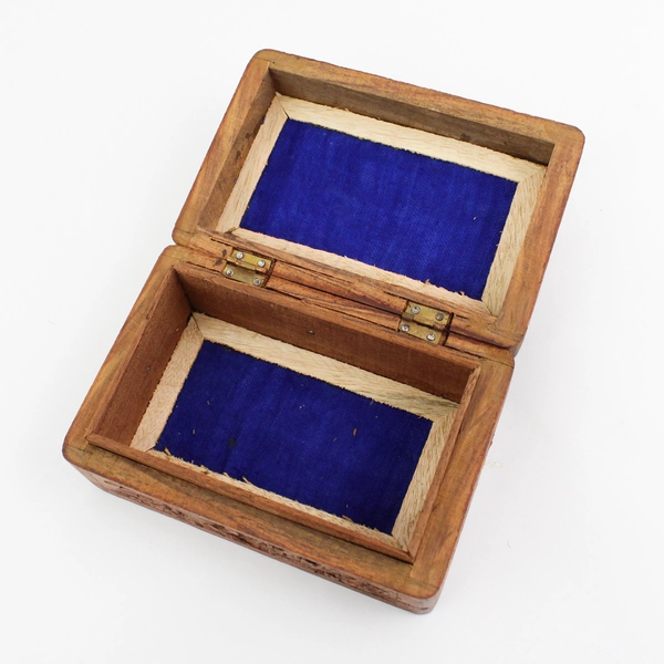 Vintage Hand Carved Wooden Jewelry Trinket Box  Made In India 6x4
