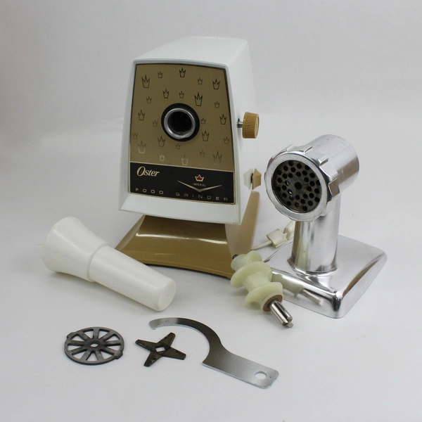 Oster Imperial Food & Meat Grinder 946-08F W Accessories Sausage Stuffer Works