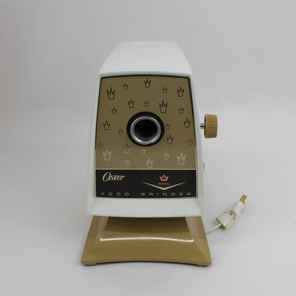 Oster Imperial Food & Meat Grinder 946-08F W Accessories Sausage Stuffer Works