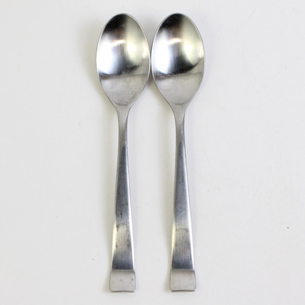 Lot of 2 Gourmet Settings 18/10 Tablespoons 6.75" Flatware