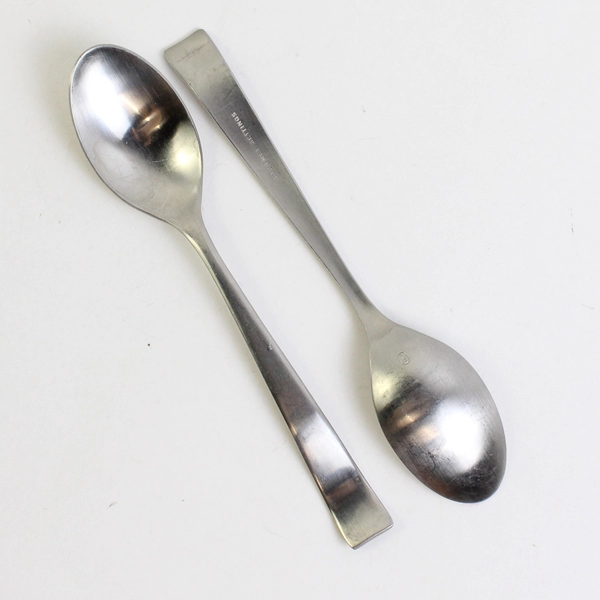 Lot of 2 Gourmet Settings 18/10 Tablespoons 6.75" Flatware