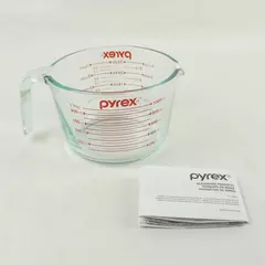Pyrex 4-Cup Glass Measuring Cup - Microwave & Oven Safe, Heat-Resistant