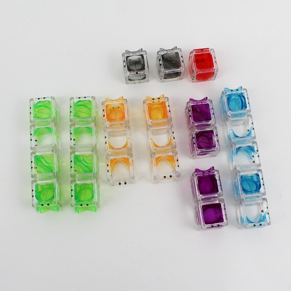 2014 Think Fun Gravity Maze Falling Marble Logic Game