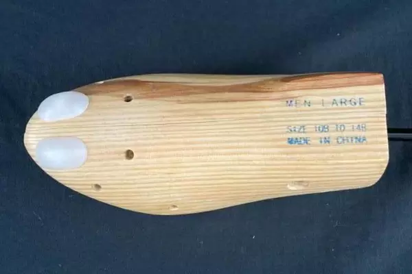 Lot of 2 Vintage Wood Shoe Saver Wooden Shapers Men's Size Large Mille USA Made