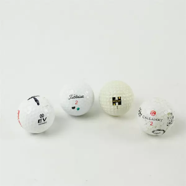 Vintage Souvenir Golf Balls Lot of 4 Hyster Hubba Hubba State Farm Arrow Creek