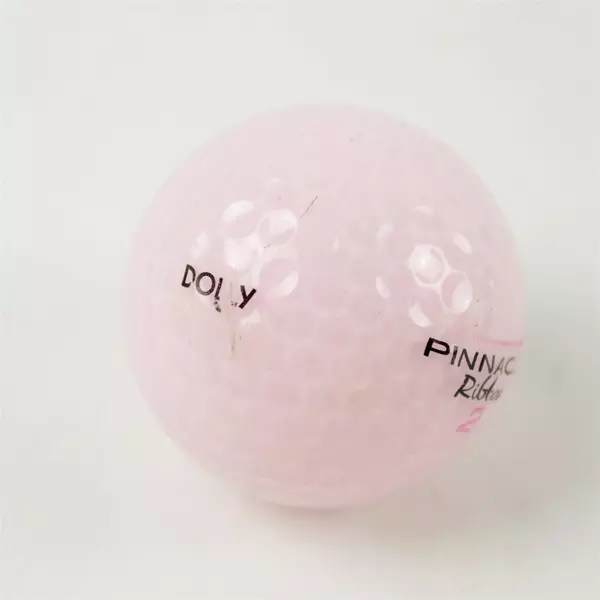 Vintage Pinnacle Susan G Komen For The Cure Souvenir Golf Ball Used