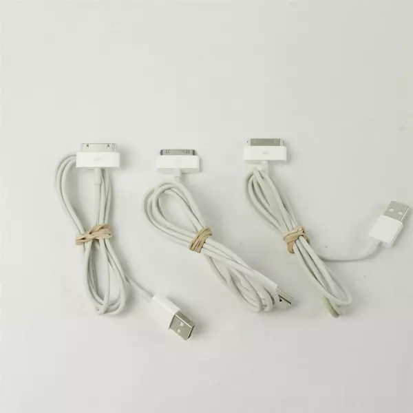 Lot of 3 USB Data Sync Cable Cord Charger for iPhone 4 4G 4S 3GS IPOD Touch 4G