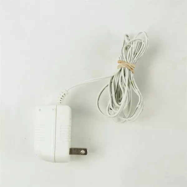 Unbranded AC Adapter U030010D12 3VDC 100mA Class 2 Power Supply Used