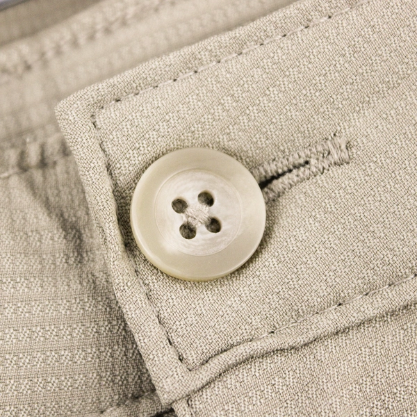 Champion Men's 40W Khaki Stretchy Shorts with Zippered Pockets