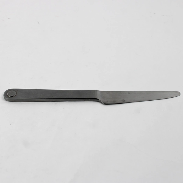 Lot of 4 Gourmet Settings Taxi Pattern 18/10 Stainless Dinner Knives 9" Good