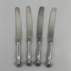 Set 4 AVON 1847 Rogers Bros. Dinner Knives 9.5 inches 1901