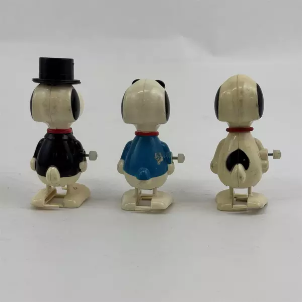 Lot of 3  Vtg Aviva Peanuts  Snoopy Wind Up Toys Joe Cool Bride Groom Snoopy