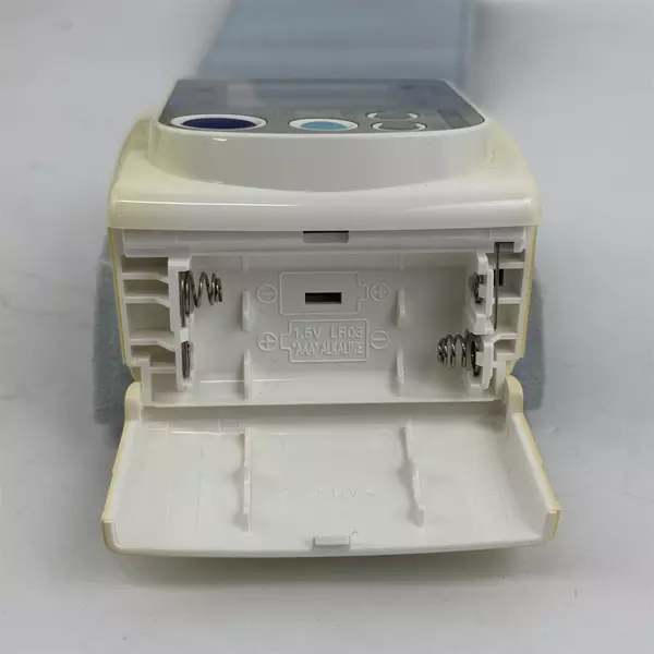 Omron Digital Wrist Blood Pressure Monitor HEM-629 in Plastic Case Portable