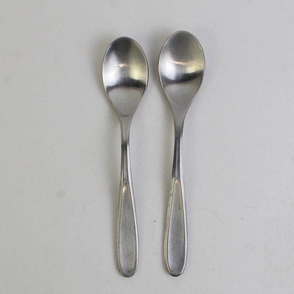 Lot of 2  Gourmet Settings Teaspoons 6.75" Flatware