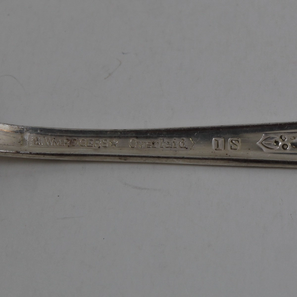 Lot Of 8 WM Rodgers IS Overlaid Flatware Dinner Spoons 7.5" Long