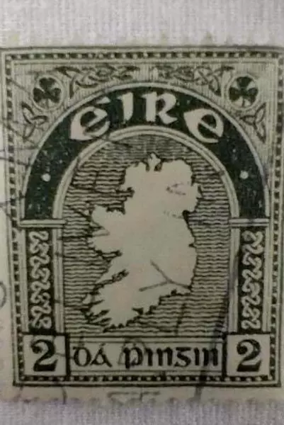 Rare 1930's Irish Stamp Eire 2 Pingin Green and White Stamp Used 