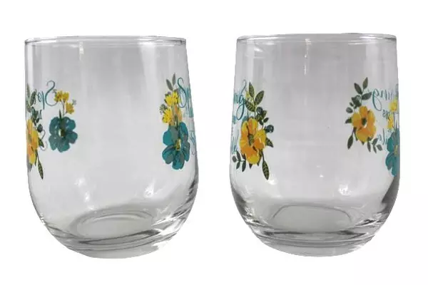 Lot of 2 Handpainted Spring Makes Me Smile Stemless Tumblers