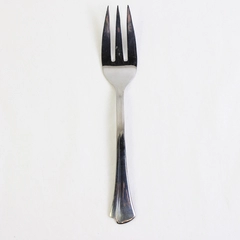 A Reed & Barton Select East Hampton Pattern Serving Fork Stainless 8.75 Inches