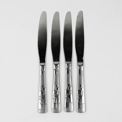 A Set of 4 Oneida Quadratic Pattern Solid Dinner Knives Glossy Frosted 9.5 Inch