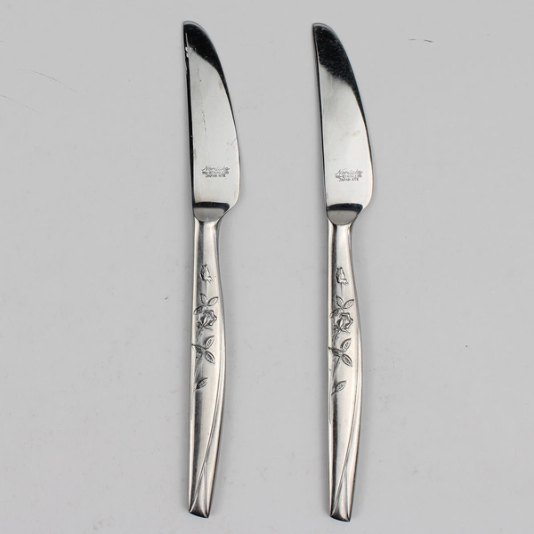 VTG Lot of 2 Noritake Rosalie Pattern Stainless Butter Knives 7.75 Inches Rare
