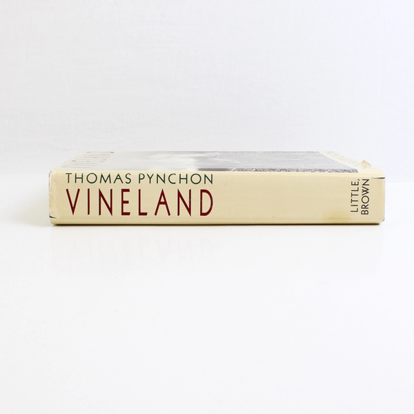 Vineland by Thomas Pynchon 1990 Hardcover Dust Jacket 1st Edition Good