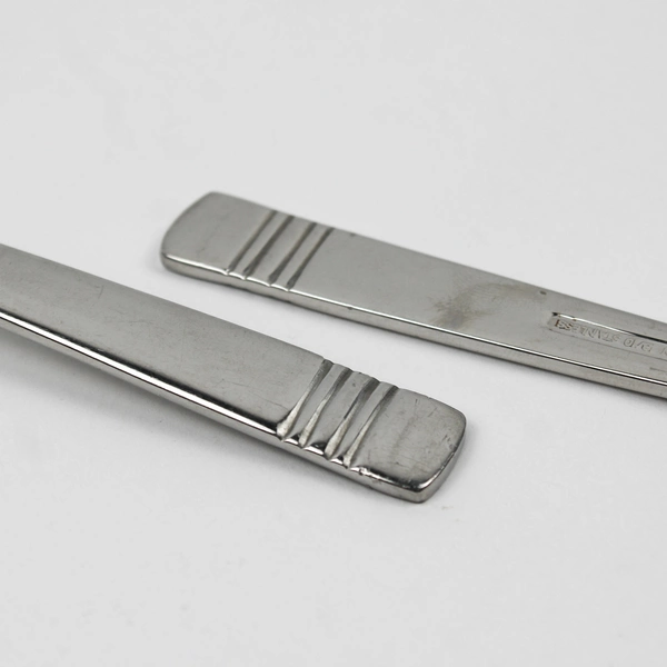 Lot of 2 Reed & Barton Longwood 18/10 Stainless Soup Spoons 7 inches